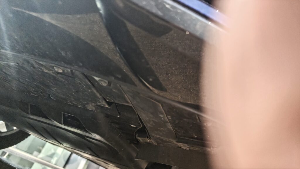 Vollfolierung eines Porsche in Weinrot